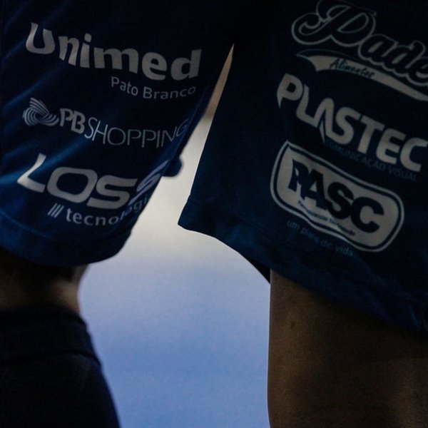 conjunto de jogo profissional masculino pato futsal inove 11